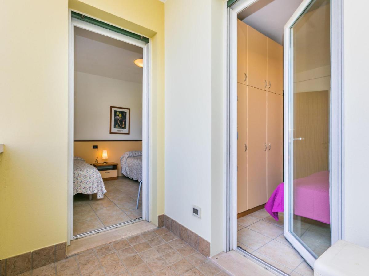 Apartment Robinia-Pinetine-4 By Interhome Duna Verde Luaran gambar